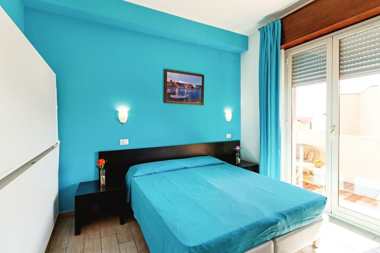 Seaview Terrace Sunny Apartment ジャルディーニ・ナクソス エクステリア 写真